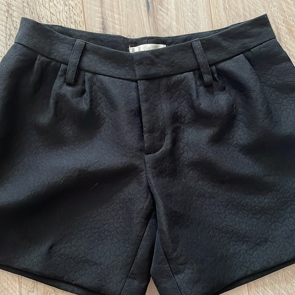 Erin Fetherston Dress Shorts. - Picture 14 of 14